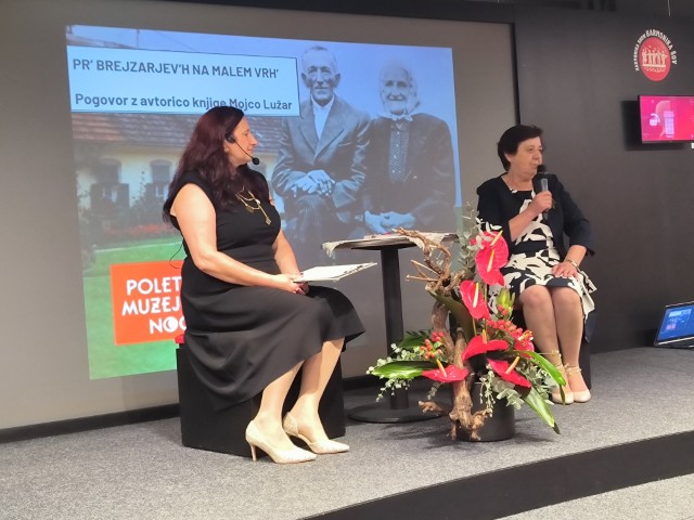 Poletna muzejska noč v znamenju zgodb, pesmi in domačnosti