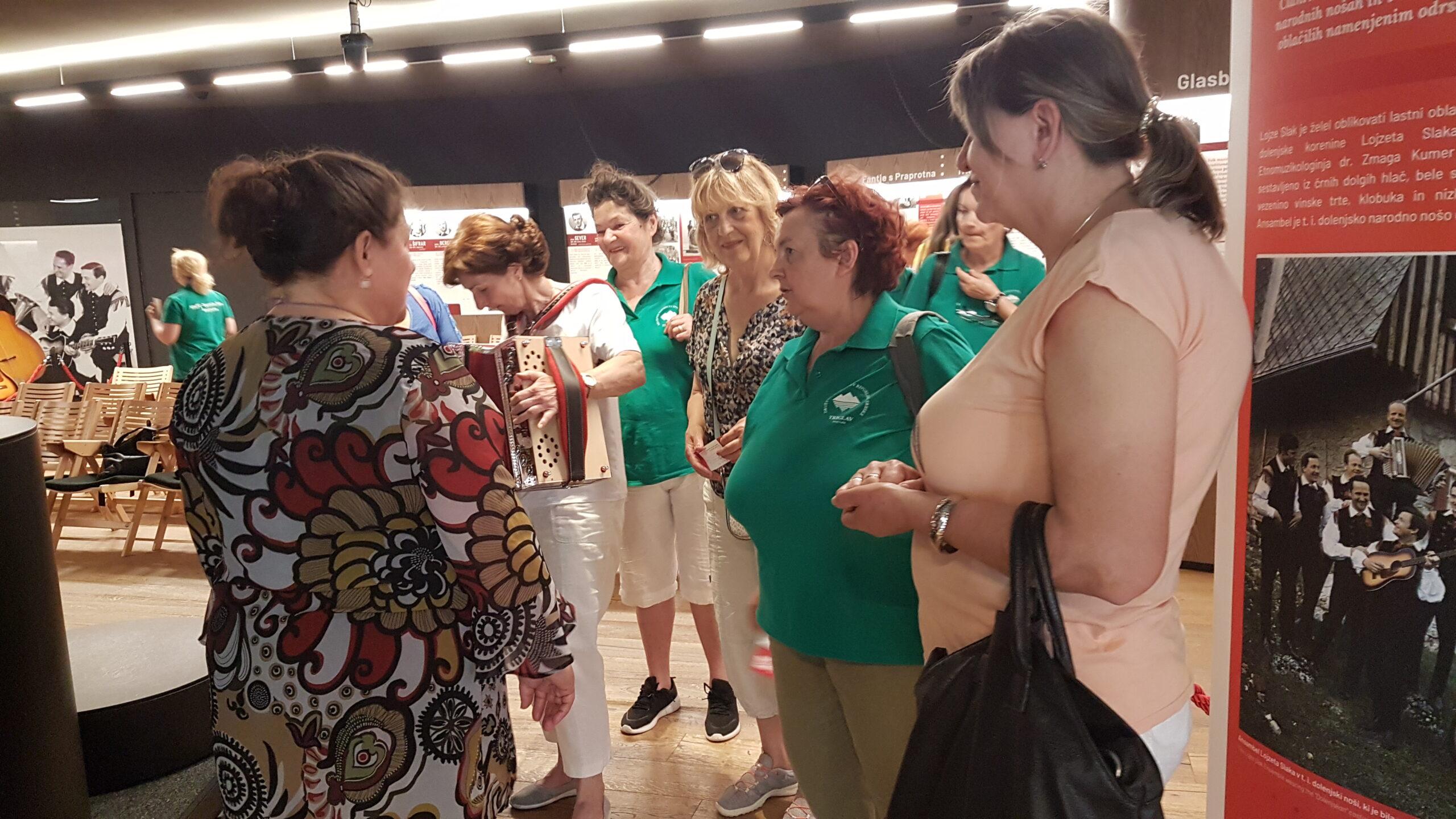 OBISK DRUSTVA SLOVENCEV REPUBLIKE SRBSKE IZ BANJA LUKE