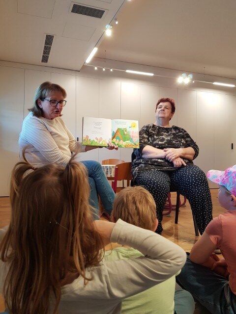 Pomlad in navihani ježki